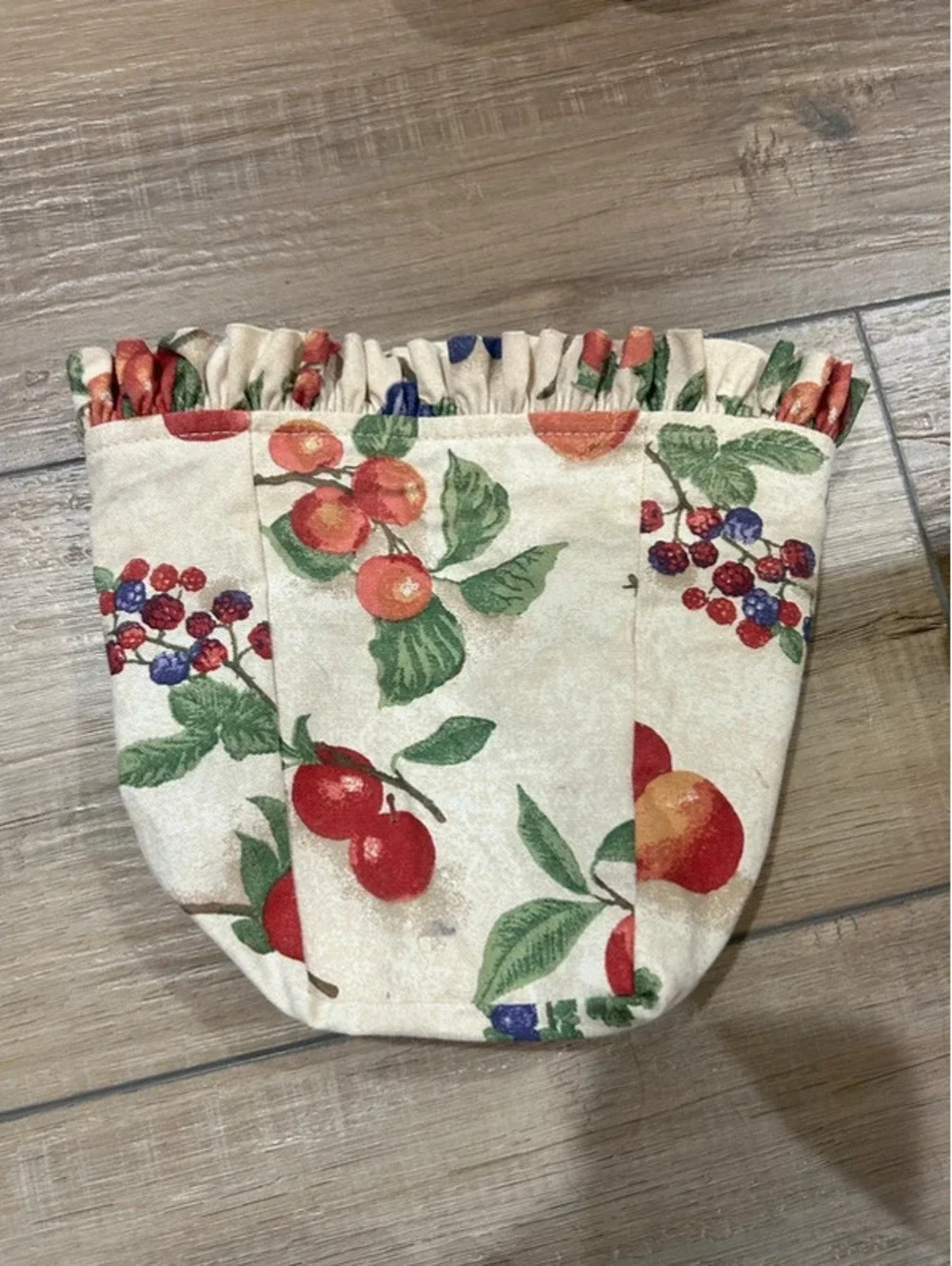Longaberger small spoon basket liner fruit medley